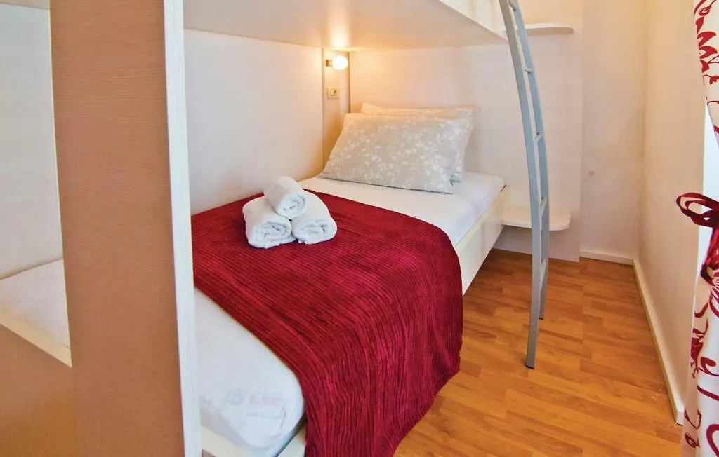 Appartement Jacuzzi And Grill à Split